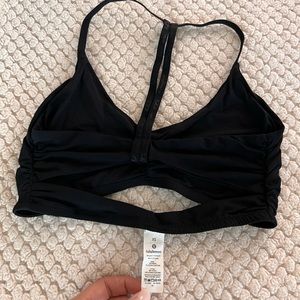 Lululemon black bra